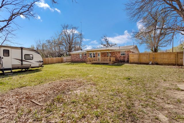 265 S FM 271, Bonham, TX 75418