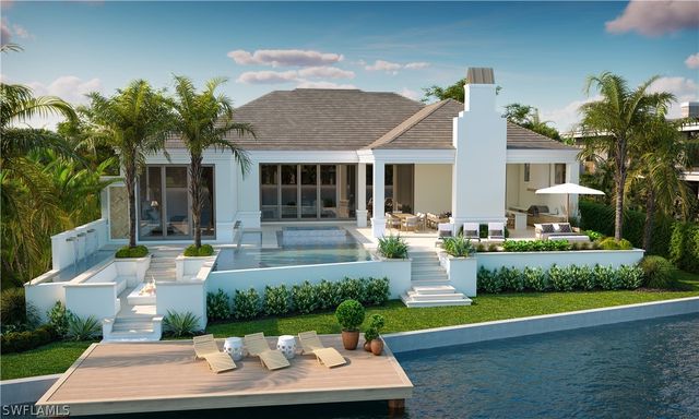 310 Pirates Bight, Naples, FL 34103