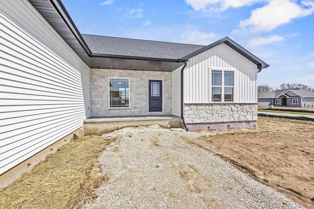 N8842 KILLARNEY WAY, Menasha, WI 54952