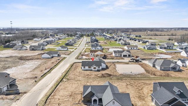 N8842 KILLARNEY WAY, Menasha, WI 54952