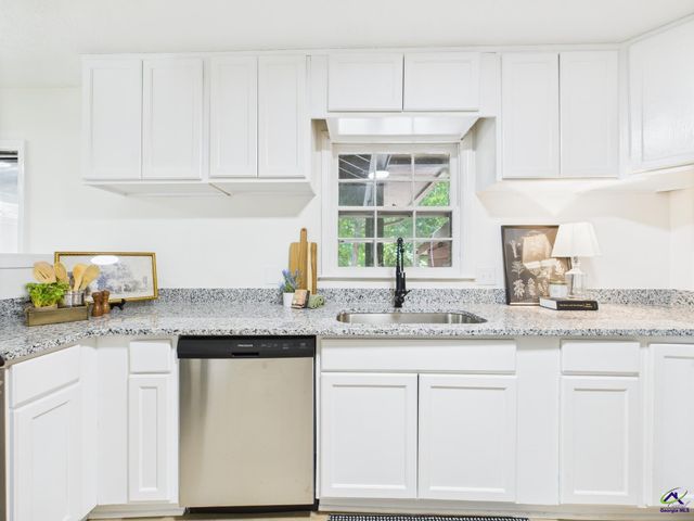 1167 Roundtable Lane, Macon, GA 31220