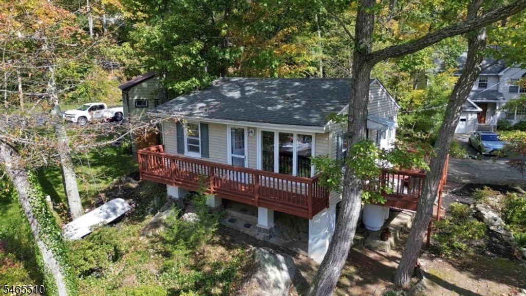12 Knollwood Pl, Hopatcong Boro, NJ 07821 — photo 2