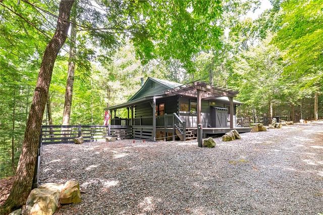 78 Tomahawk Trail, Blue Ridge, GA 30513