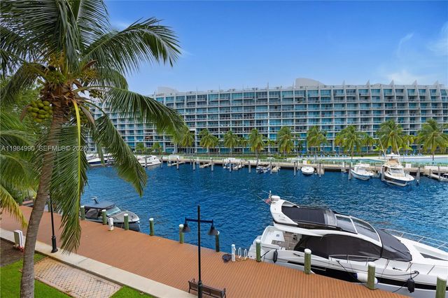 3001 NE 185th St 317, Aventura, FL 33180