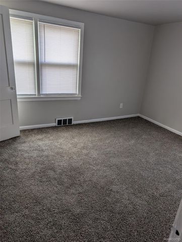 8284 Schaefer Highway, Detroit, MI 48228