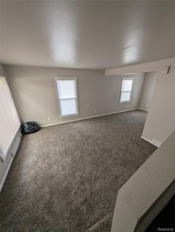 8284 Schaefer Highway, Detroit, MI 48228