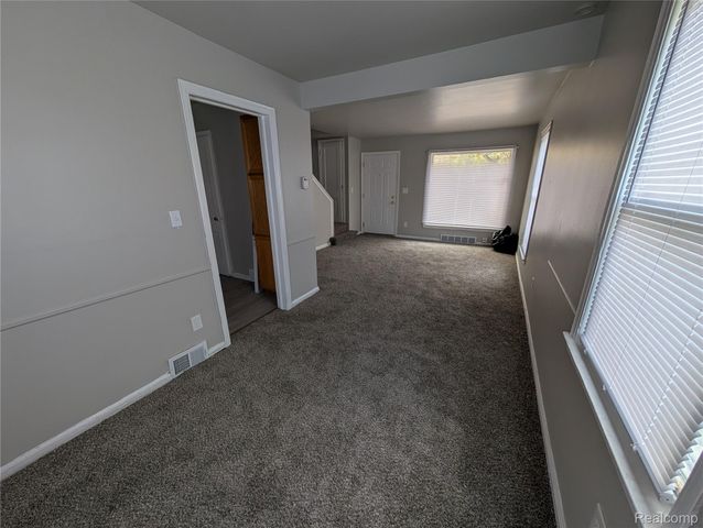 8284 Schaefer Highway, Detroit, MI 48228