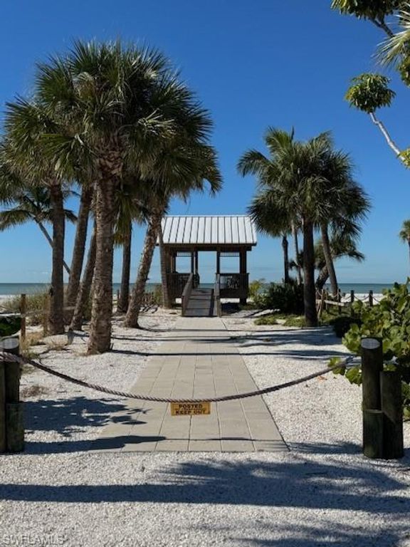 121 Gulf Island DR, FORT MYERS BEACH, FL 33931 — photo 5