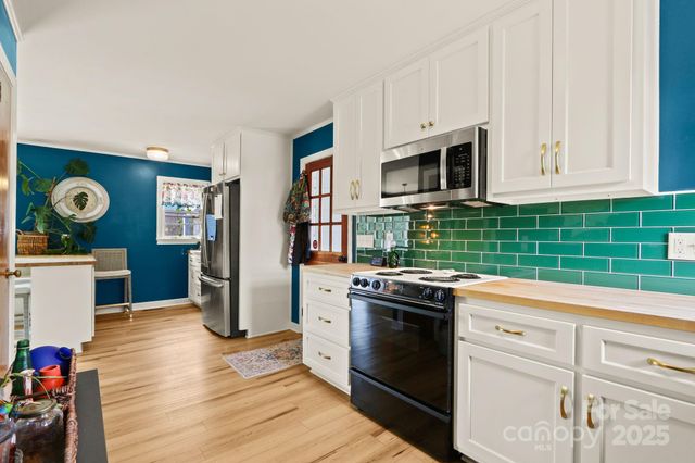 4913 Friendly Drive, Granite Falls, NC 28630