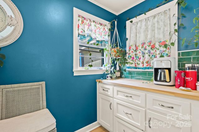 4913 Friendly Drive, Granite Falls, NC 28630
