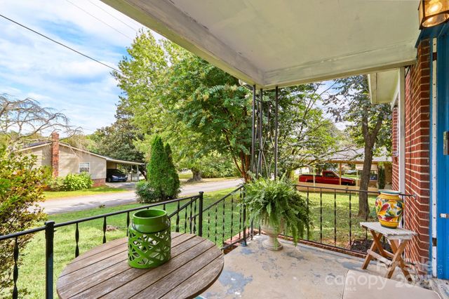 4913 Friendly Drive, Granite Falls, NC 28630