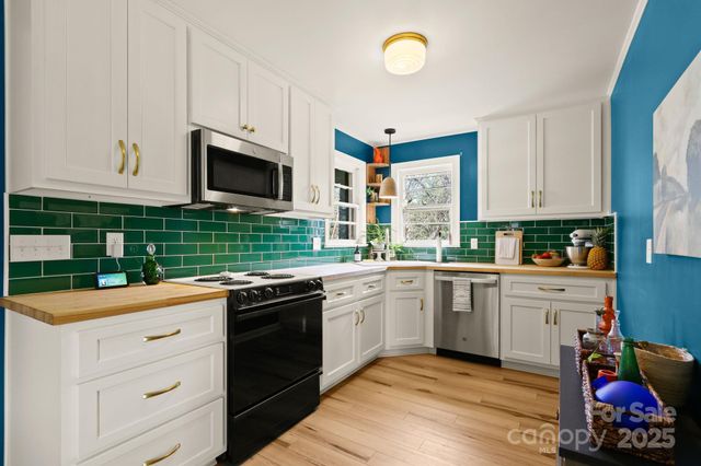 4913 Friendly Drive, Granite Falls, NC 28630