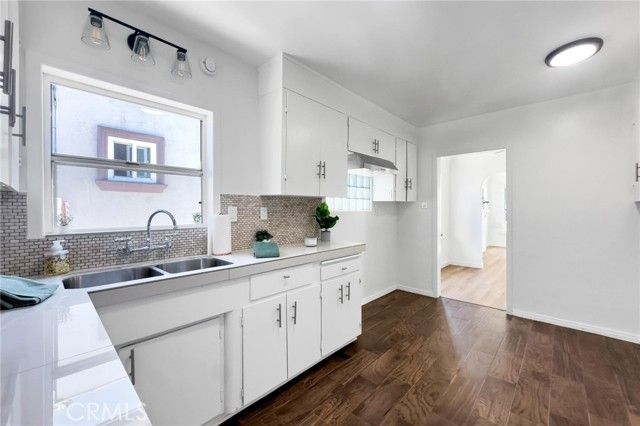 3927 Broadway, Huntington Park, CA 90255