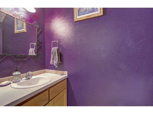 2428 Ne 113TH Ct, Vancouver, WA 98684