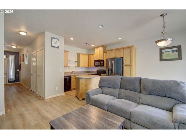 2428 Ne 113TH Ct, Vancouver, WA 98684