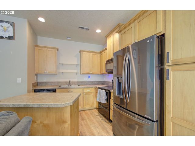 2428 Ne 113TH Ct, Vancouver, WA 98684