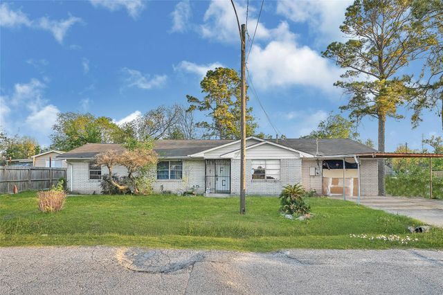 7954 Booker St, Houston, TX 77028