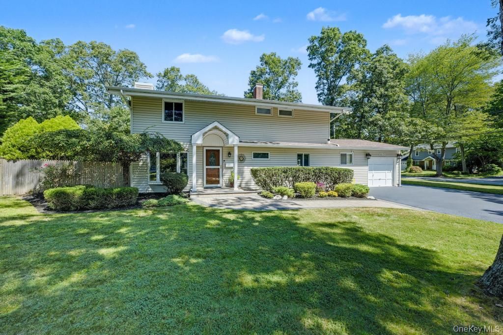 1 Deepdale Drive, Commack, NY 11725