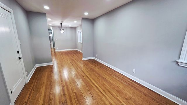 5623 N Miltimore Avenue, Chicago, IL 60646