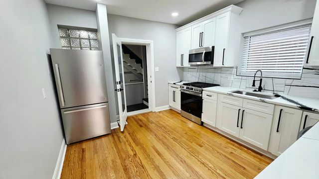 5623 N Miltimore Avenue, Chicago, IL 60646