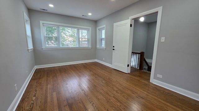 5623 N Miltimore Avenue, Chicago, IL 60646