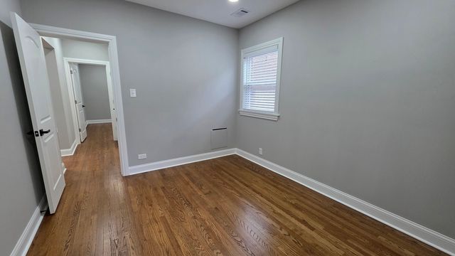 5623 N Miltimore Avenue, Chicago, IL 60646