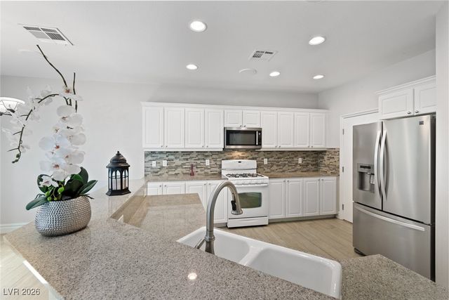 9757 Marcelline Avenue, Las Vegas, NV 89148