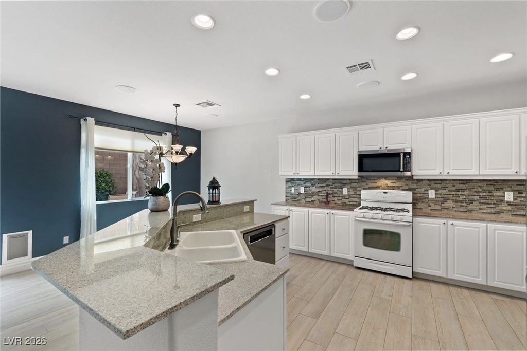 9757 Marcelline Avenue, Las Vegas, NV 89148