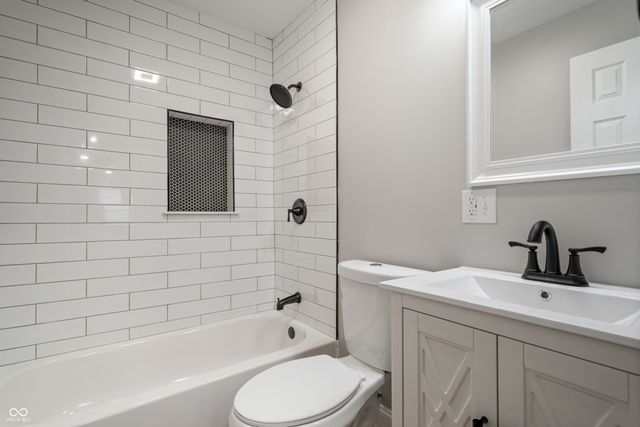 255 Iowa Street, Indianapolis, IN 46225