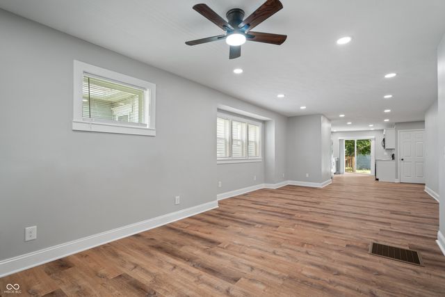255 Iowa Street, Indianapolis, IN 46225
