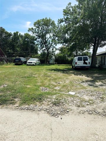 17002 Folsom Drive, Houston, TX 77049