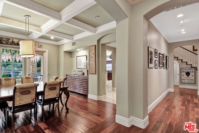 26706 Provence Drive, Calabasas, CA 91302