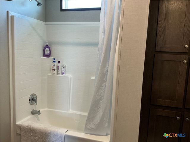 1170 Saltgrass Drive, Salado, TX 76571