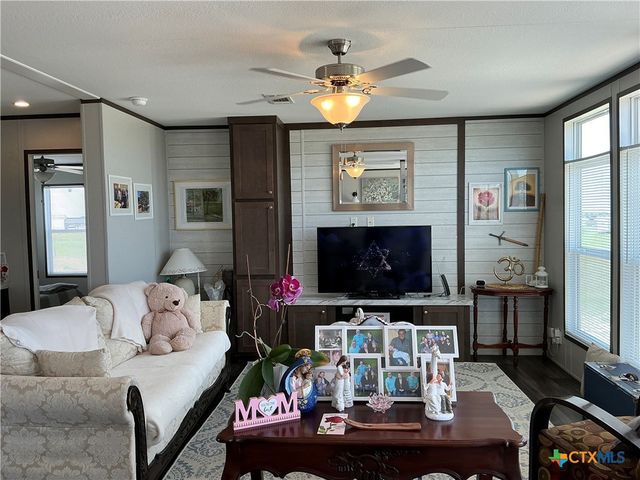 1170 Saltgrass Drive, Salado, TX 76571