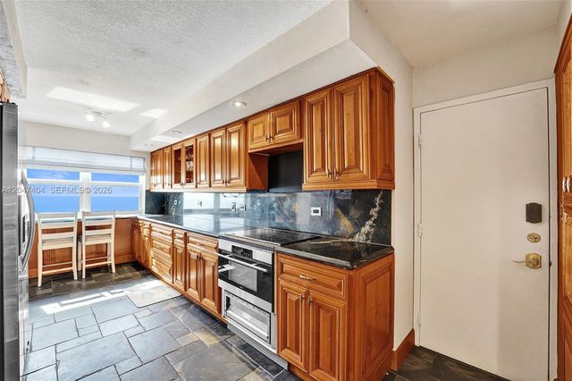 1201 S Ocean Dr 1702N, Hollywood, FL 33019