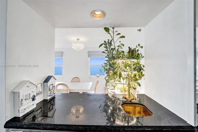 1201 S Ocean Dr 1702N, Hollywood, FL 33019