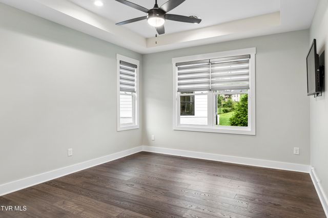 576 Gardenia Drive, Johnson City, TN 37615