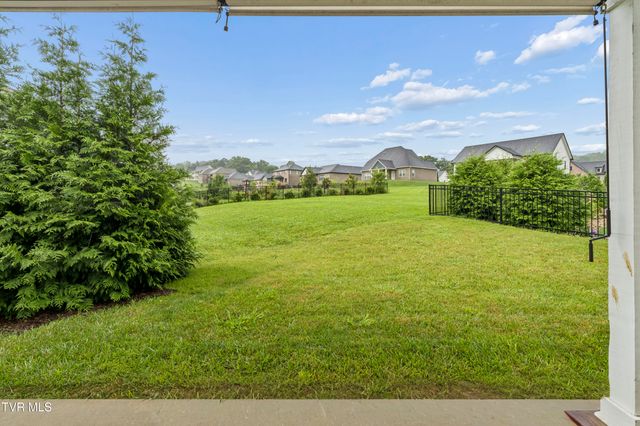 576 Gardenia Drive, Johnson City, TN 37615