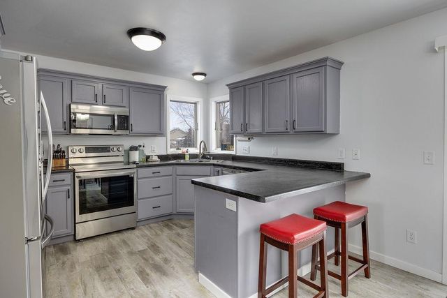 1401 Waldorf Boulevard, Madison, WI 53719