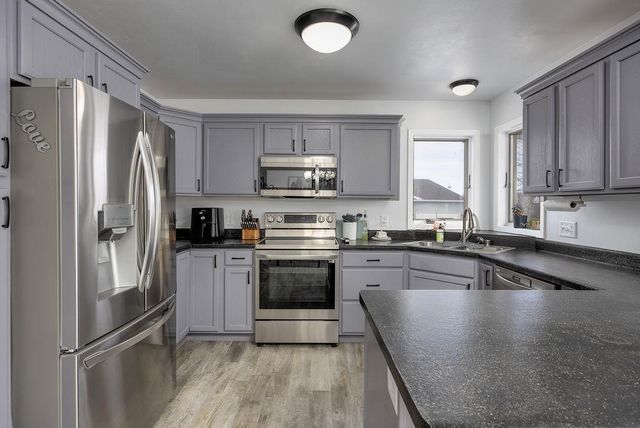 1401 Waldorf Boulevard, Madison, WI 53719