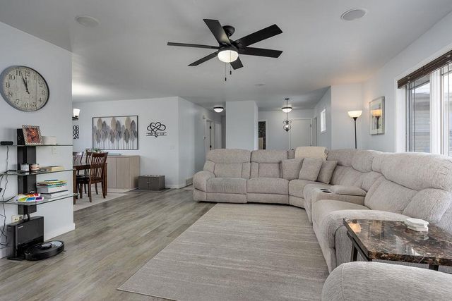 1401 Waldorf Boulevard, Madison, WI 53719