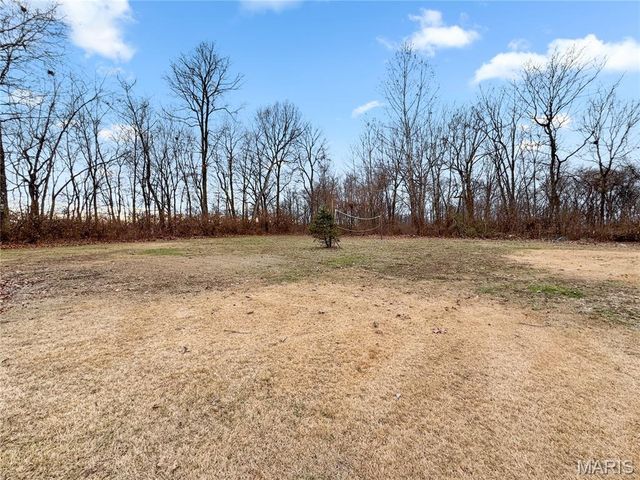 5063 Rock Road, Waterloo, IL 62298