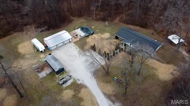 5063 Rock Road, Waterloo, IL 62298