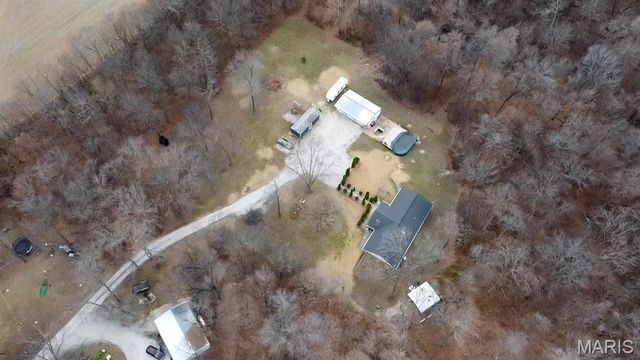 5063 Rock Road, Waterloo, IL 62298