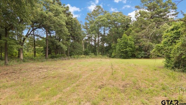 17066 Creekside, Lindale, TX 75771