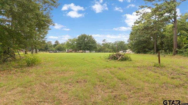 17066 Creekside, Lindale, TX 75771