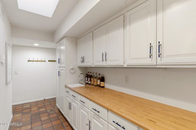 7446 E STAGECOACH Pass, Carefree, AZ 85377