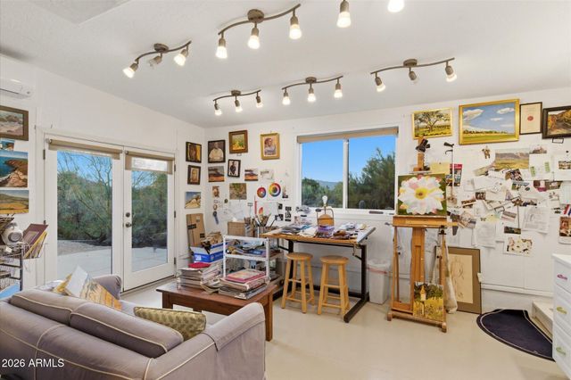 7446 E STAGECOACH Pass, Carefree, AZ 85377