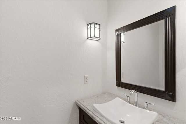 7446 E STAGECOACH Pass, Carefree, AZ 85377