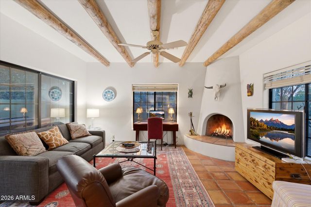 7446 E STAGECOACH Pass, Carefree, AZ 85377